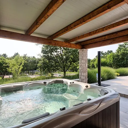 Stokovci In Istria For Families And Kids With A Large Garden And Playground Svetvincenat